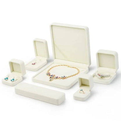JEWELRY BOX, ENGAGEMENT RING BOX, BRACELET, NECKLACE BOX, PACKAGING BOX, GIFT BOX Jim Display