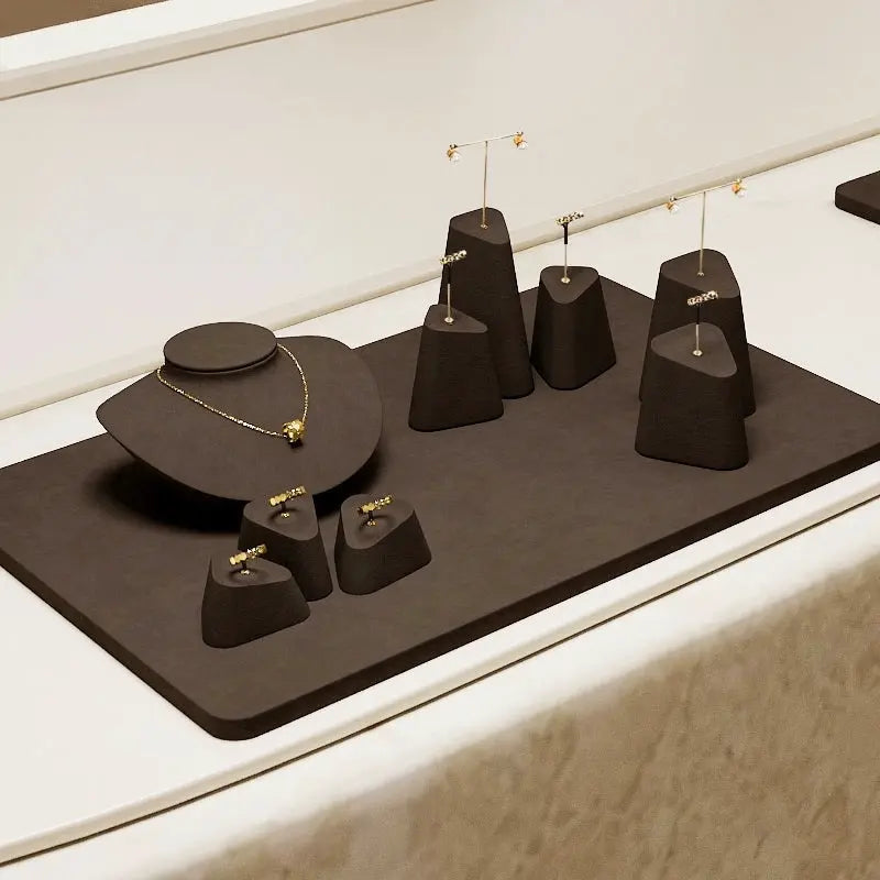 High-end jewelry display props, rings, earrings, necklace display, counter display, jewelry display stand Jim Display