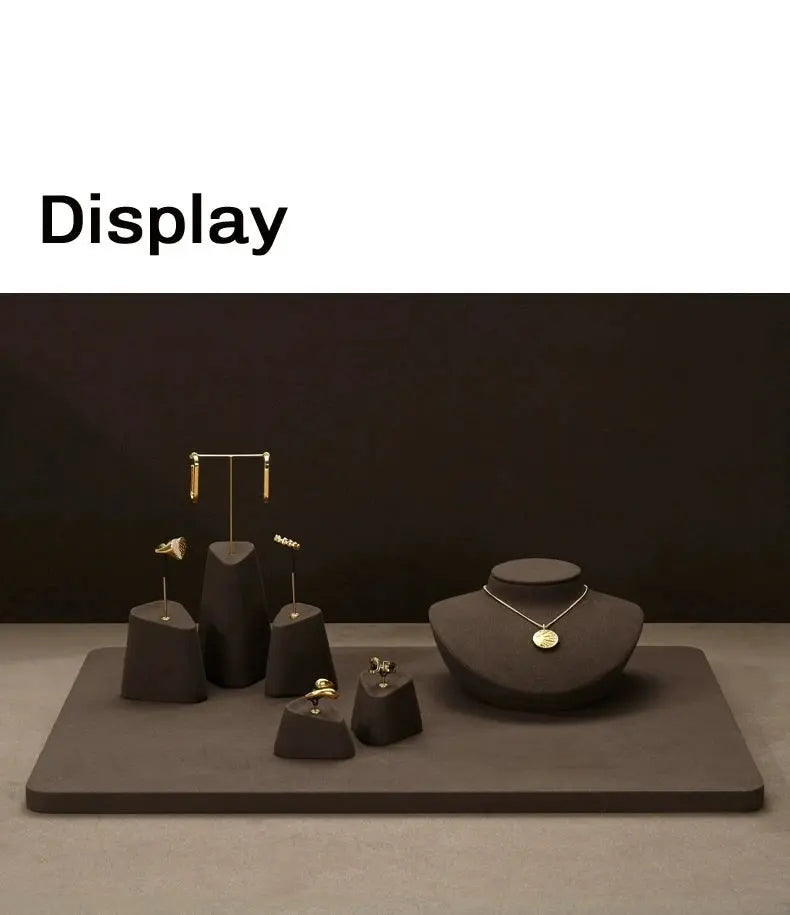 High-end jewelry display props, rings, earrings, necklace display, counter display, jewelry display stand Jim Display