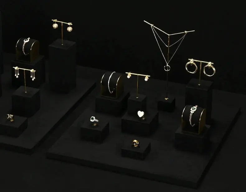 Luxury jewelry display props, high-end metal microfiber necklace, ring counter, jewelry display rack Jim Display