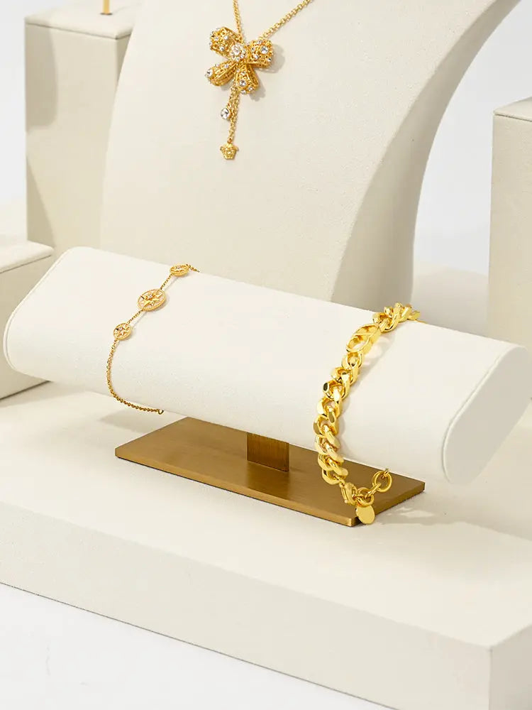 Jewelry display shelf, light luxury, modern rings, bracelets, necklaces, watch counters, jewelry display props Jim Display