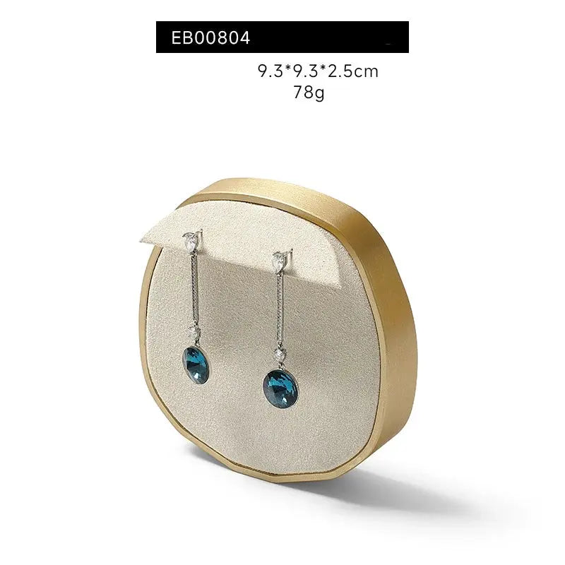 Luxury jewellery display, rings, necklaces, earrings, window display, jewelry, display props Jim Display