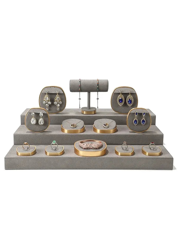 Luxury jewelry window display, props, rings, necklaces, earrings, jade display shelves, ladder jewelry display shelves Jim Display