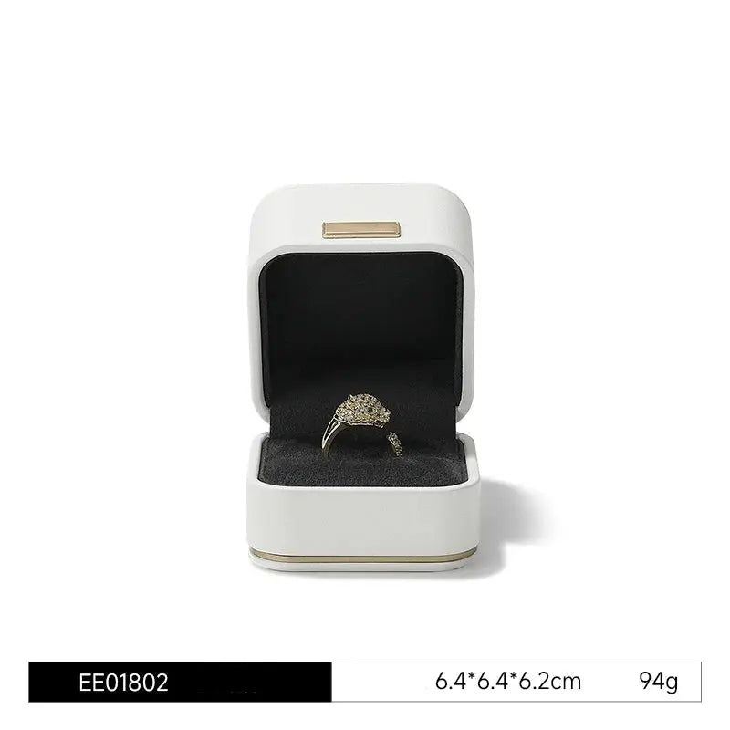 Jewelry box, wedding PU leather ring box, earrings, necklace storage box, confession jewelry packaging, gift box Jim Display