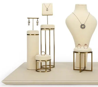 Luxury Off-white Jewelry Window Display Jim Display