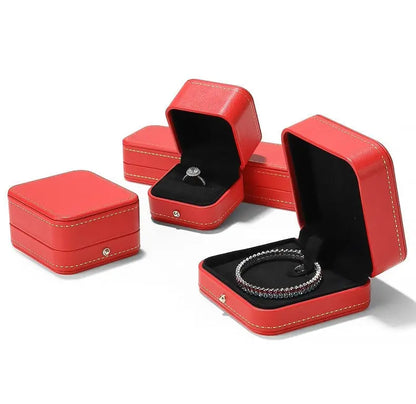 High-end Engagement Ring Box, Necklace, Bracelet, Jewelry Storage Box, Gift Jewelry Box, Three Gold Storage Box Jim Display