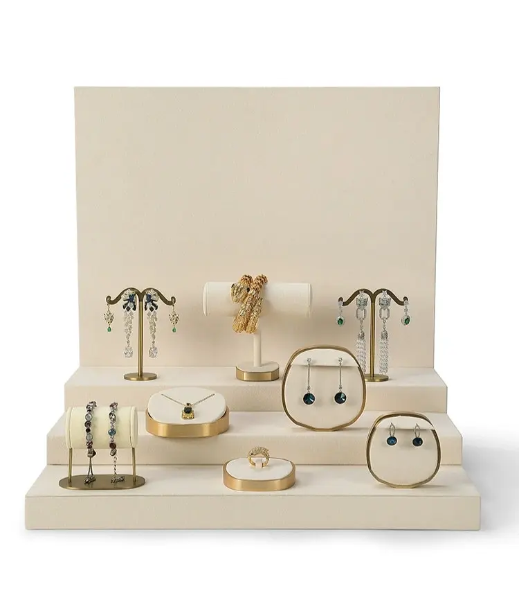 Luxury jewellery display, rings, necklaces, earrings, window display, jewelry, display props Jim Display